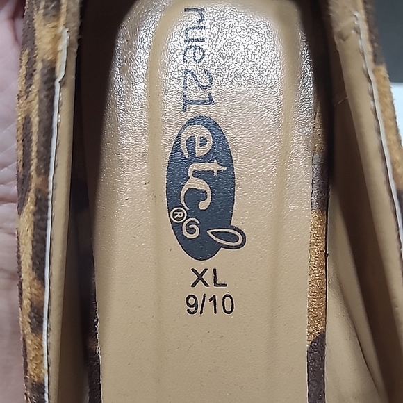 Sz 9/10 Rue21 Animal Print wedges - Picture 7 of 7